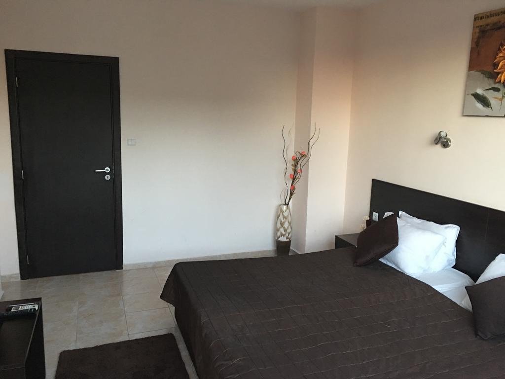 פומורי Dune Boutique Hotel מראה חיצוני תמונה